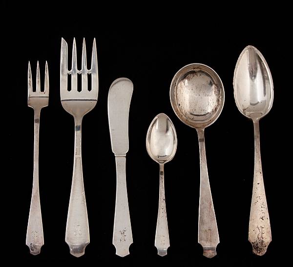 Appraisal: A sterling partial flatware set with caseInternational Silver Co Meriden