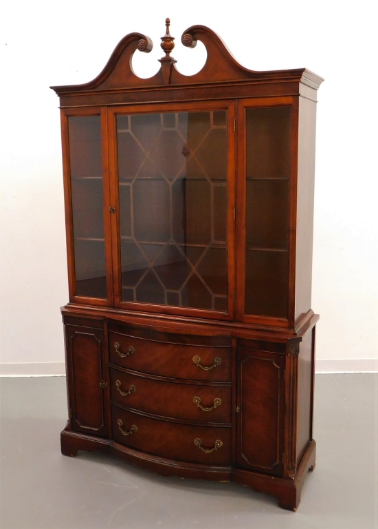 Appraisal: 'S MAHOGANY VENEER BOW FRONT CHINA CABINET United States th