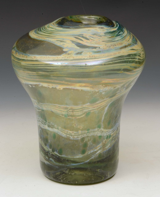 Appraisal: Sam Herman b Vase with swirling green decorationsigned and dated