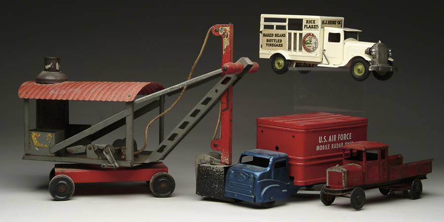 Appraisal: LOT OF MISC VEHICLES Lot includes Keystone steam shovel Tonka