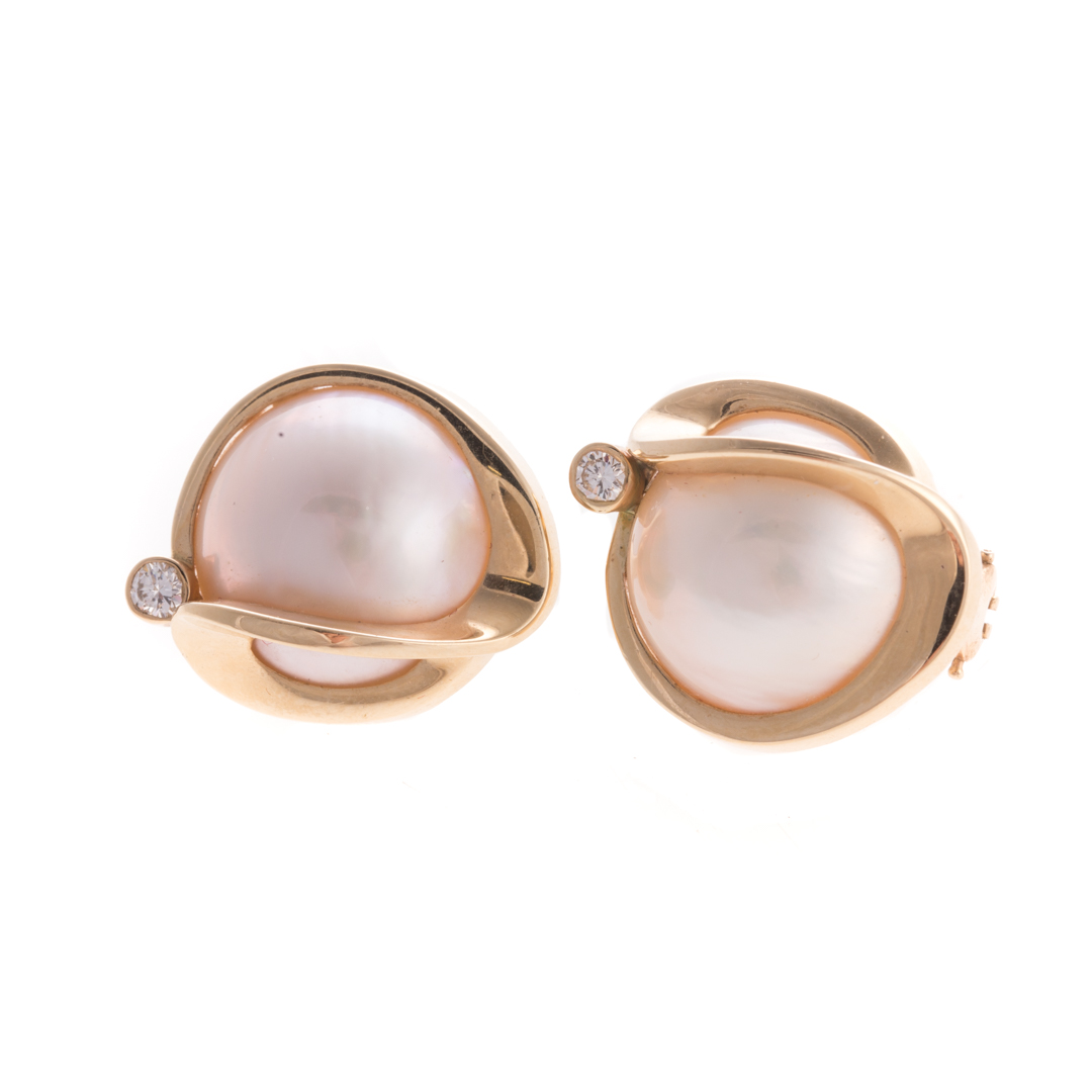 Appraisal: A Pair of Fine Mabe Pearl and Diamond Earrings K