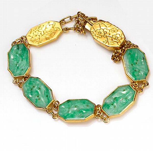 Appraisal: A jade and k gold link bracelet gross weight approximately