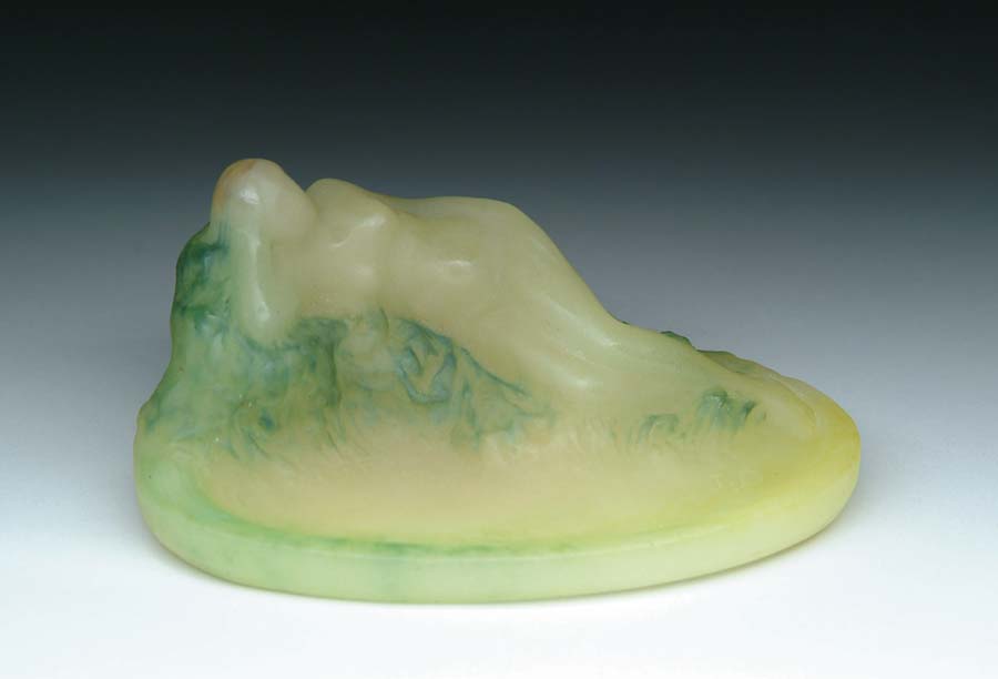 Appraisal: A WALTER NUDE Lovely pate de verre tray has nude