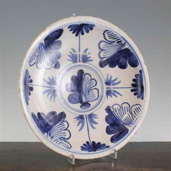 Appraisal: An English delftware 'oakleaf' dish early th century with a