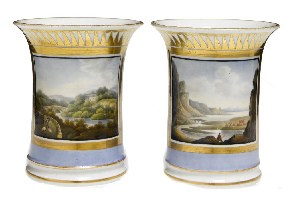 Appraisal: A PAIR OF CHAMBERLAIN'S WORCESTER SPILL VASES painted with coastal