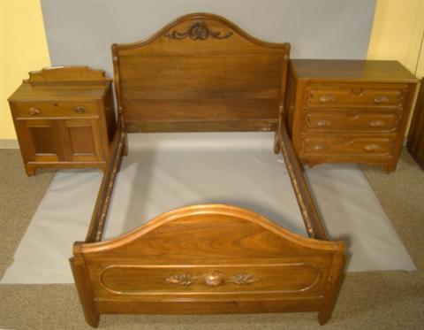 Appraisal: AMERICAN RENAISSANCE REVIVAL MAHOGANY BEDROOM SUITE TWO CHESTS OF DRAWERS