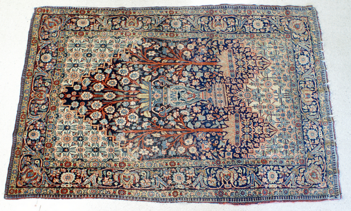 Appraisal: x Kirman Tree of Life rug Estimate -