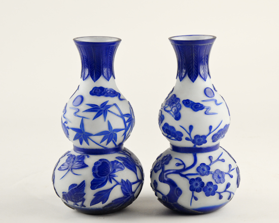 Appraisal: A Pair of Peking Glass Vases blue cut to white