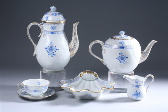 Appraisal: HEREND PORCELAIN DINNER AND SERVING PIECES Blue Garden pattern Including