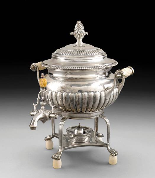 Appraisal: A George III silver coffee urnJohn and Edward Edwards London