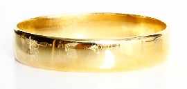 Appraisal: A ct gold oval bangle inner diameter approximately mm gms