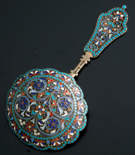 Appraisal: Gustav Klingert Moscow Russian enameled silver bonbon spoon Scalloped edge