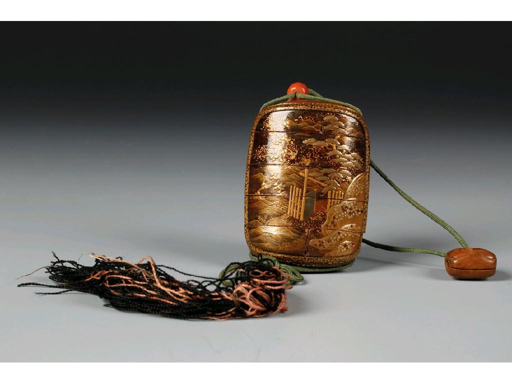 Appraisal: A JAPANESE GILT-LACQUER INRO the five sections decorated on both