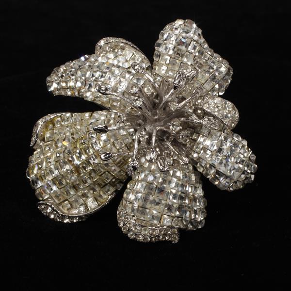 Appraisal: Unmarked Diamante Pave flower brooch pin