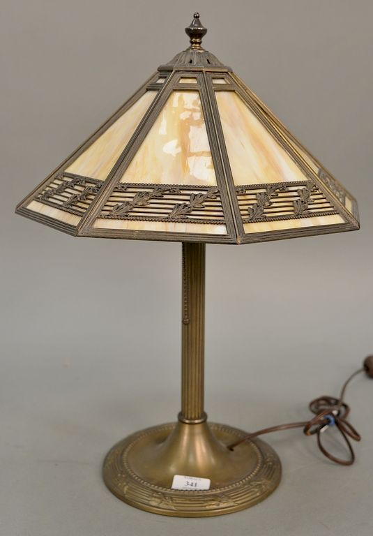 Appraisal: Bradley Hubbard panel shade table lamp ht in Bradley Hubbard