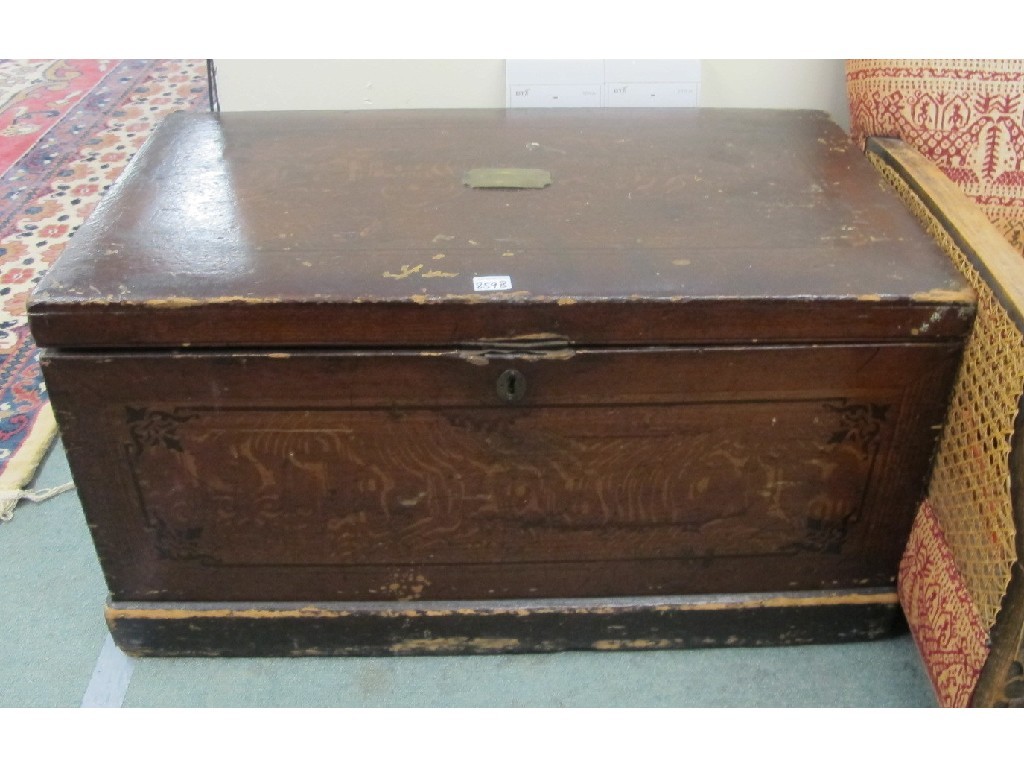 Appraisal: Victorian pine blanket box