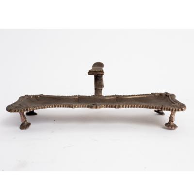 Appraisal: A George III silver snuffer tray Hannam Crouch London shaped