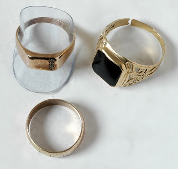 Appraisal: THREE CT GOLD RINGS INCLUDINGTWO GENTS SIGNATE RING TOGETHER WITH