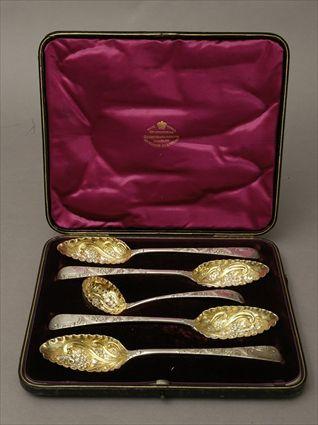 Appraisal: Set of Five English Silver Serving Spoons from the Goldsmiths