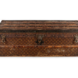 Appraisal: A Louis Vuitton Steamer Trunk Early th Century the top