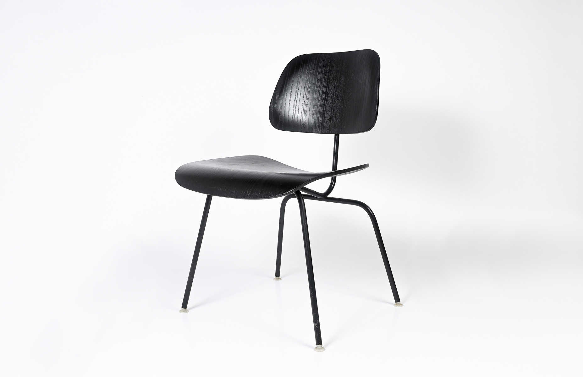 Appraisal: MID-CENTURY MODERN HERMAN MILLER EBONIZED CHAIR Mid-Century Modern LCM Chair