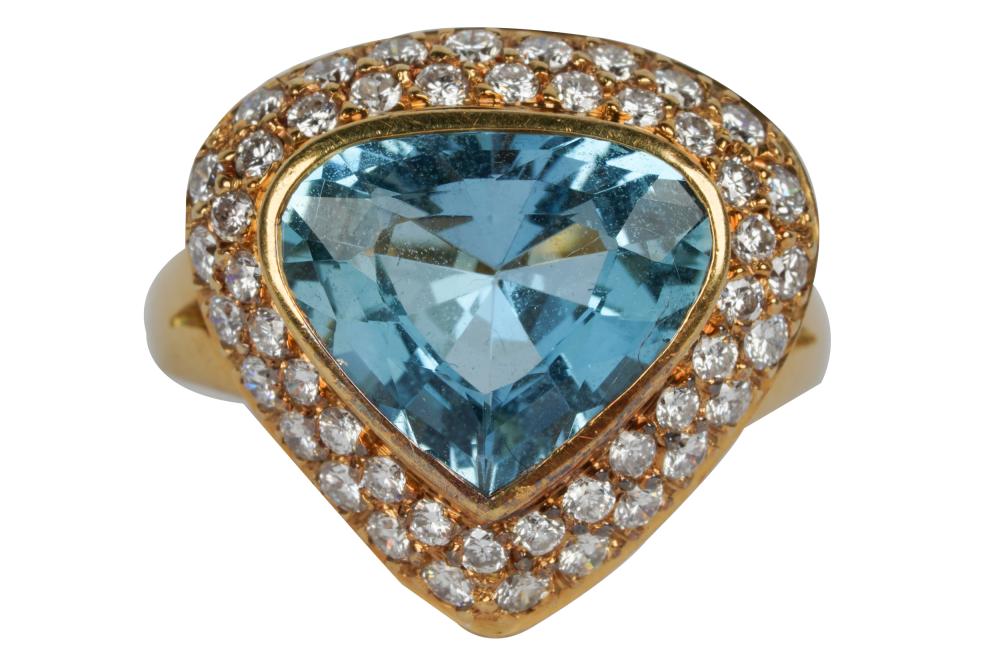 Appraisal: H STERN KARAT YELLOW GOLD AQUAMARINE DIAMOND RINGwith 'S' hallmark