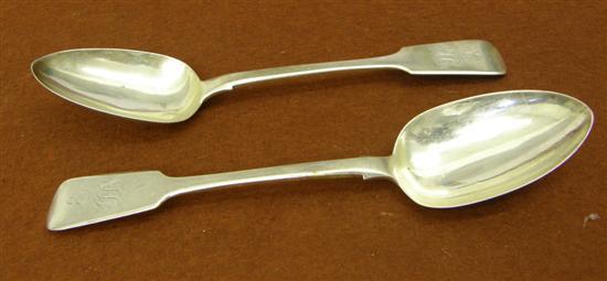 Appraisal: Pair of Irish silver fiddle pattern serving spoons Dublin oz