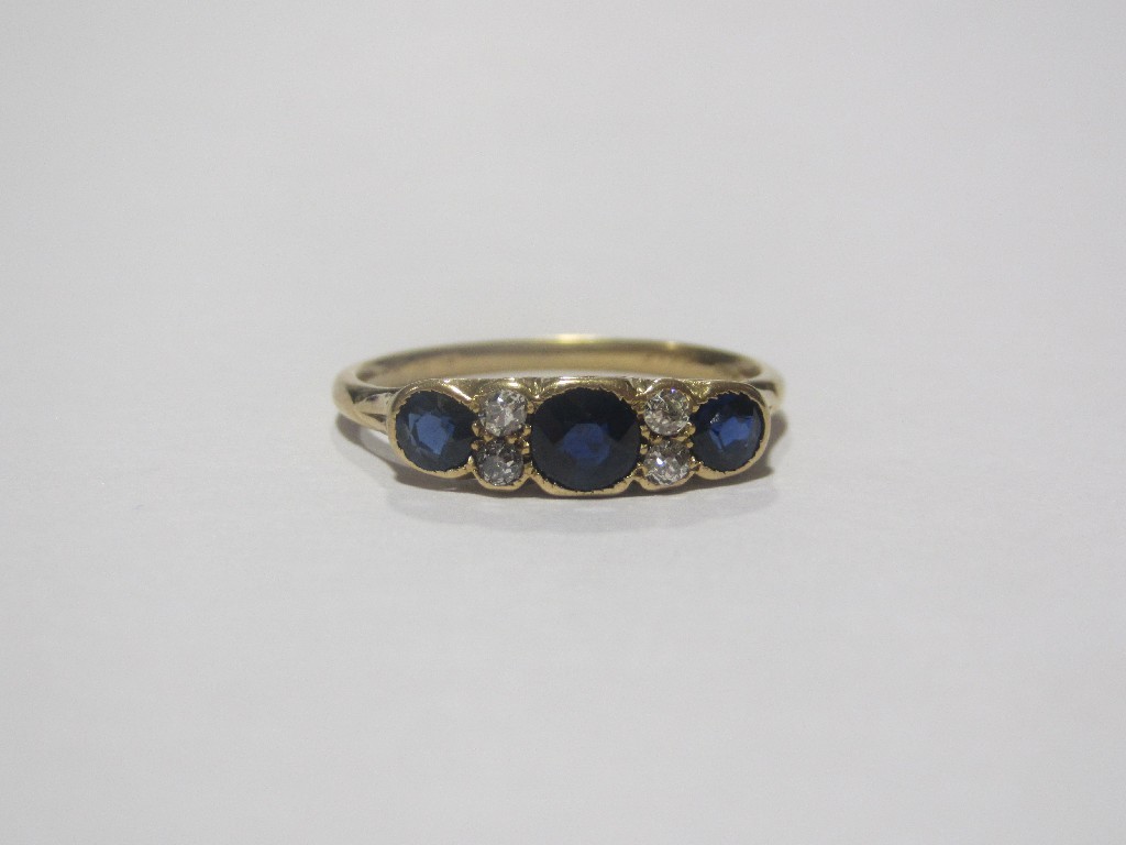 Appraisal: Edwardian ct gold sapphire and diamond set dress ring