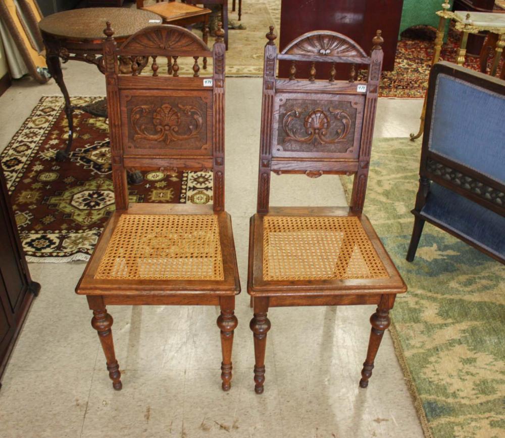 Appraisal: A SET OF SIX CARVED OAK DINING CHAIRS French late