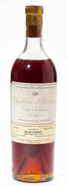 Appraisal: Chateau d'YquemSauternes bottlehtms lbsl sosAcquired from the climate-controlled storage of