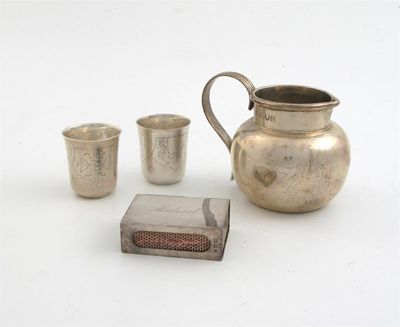 Appraisal: A mixed lot a small squat cream jug London a