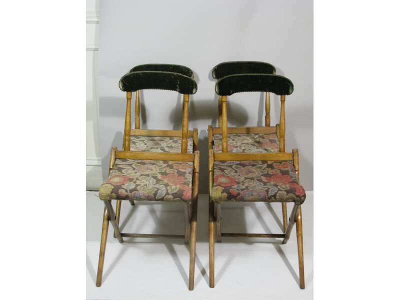 Appraisal: Set of Four Vintage Folding Lawn Chairs ca with original