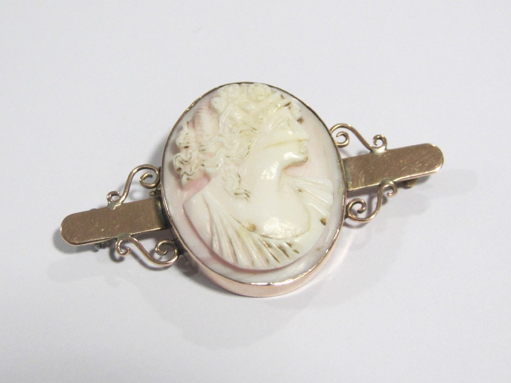 Appraisal: A Victorian shell cameo brooch set to a rose gold