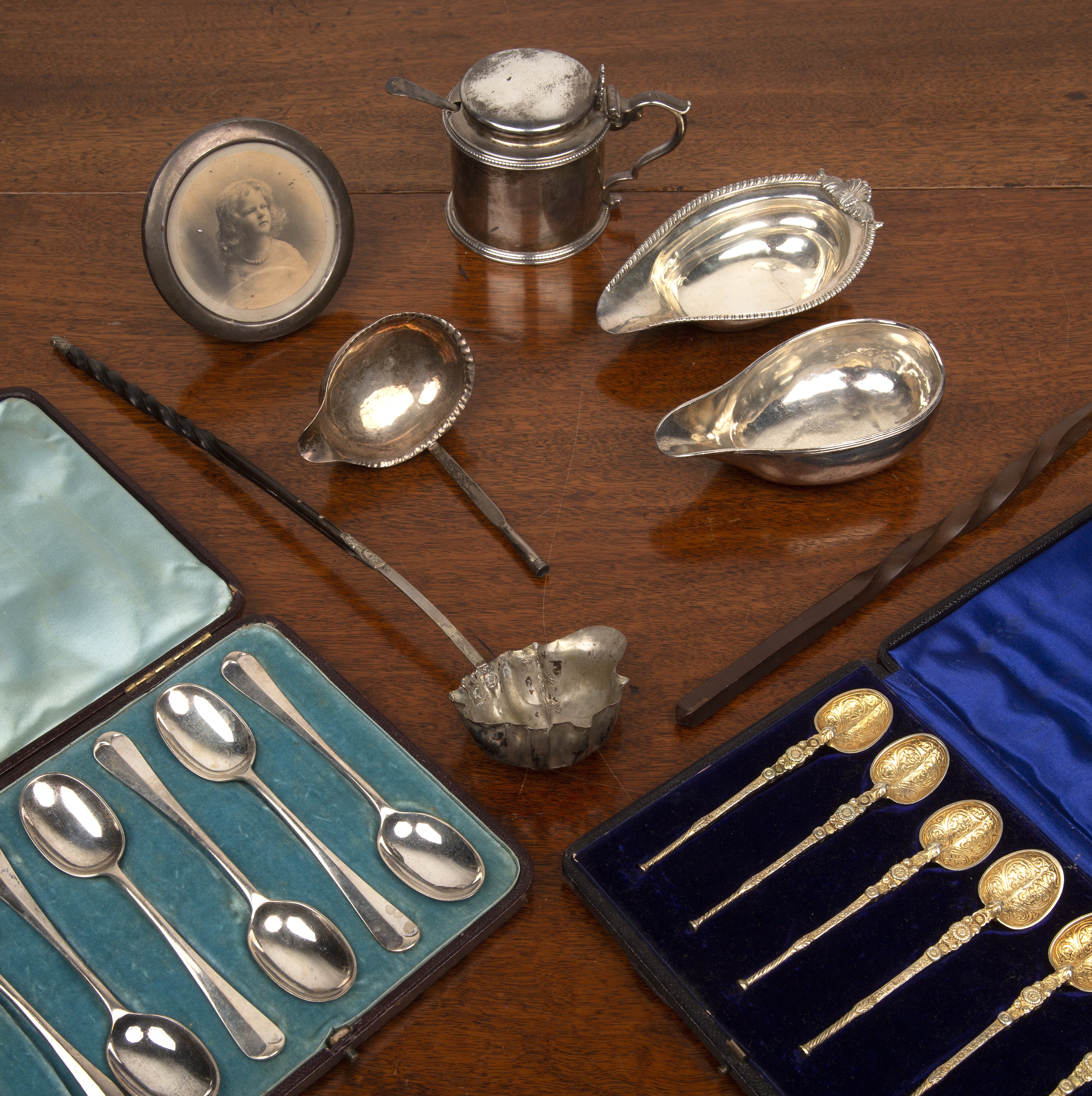 Appraisal: Group of miscellaneous silver comprising of cased set of six