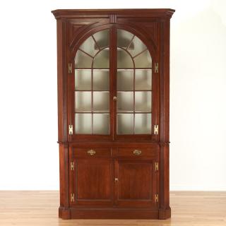 Appraisal: American Chippendale walnut corner cupboard American Chippendale walnut corner cupboard