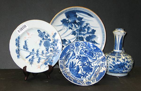 Appraisal: A group of blue and white export porcelains th th