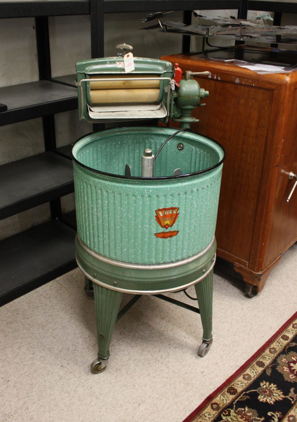 Appraisal: VINTAGE ELECTRIC WRINGER WASHING MACHINE Voss Bros Mfg Co Davenport