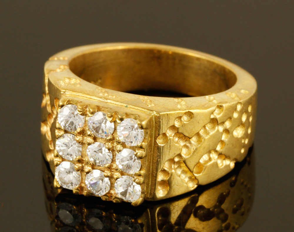 Appraisal: - K Gold Men's Ring K yellow gold men's ring