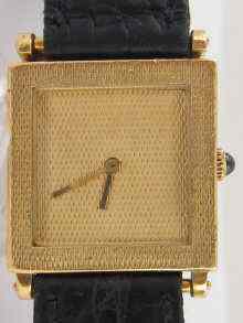 Appraisal: An carat gold mid size wrist watch by Boucheron Paris