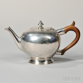 Appraisal: Georgian Sterling Silver Teapot bearing marks to underside for London