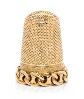 Appraisal: A Continental Yellow Gold Thimble the knurled top and body