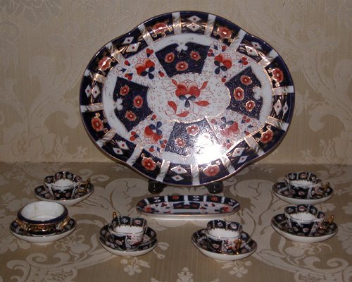 Appraisal: Title pc English Imari-decorated porcelain miniature tea set one piece