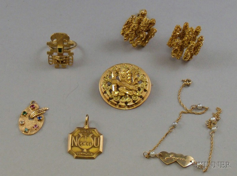 Appraisal: Small Group of Assorted Gold Estate Jewelry including an kt