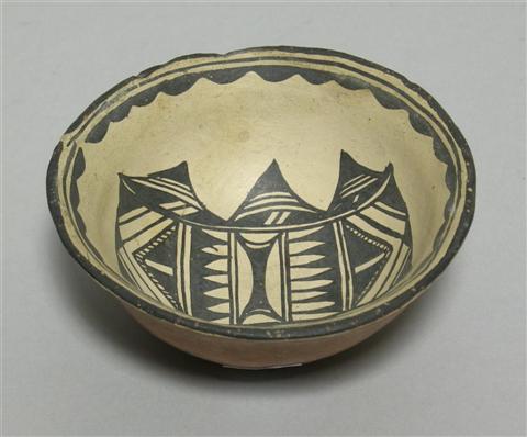 Appraisal: NATIVE AMERICAN SMALL BOWL poss Acoma h w in