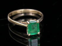 Appraisal: Ladies' Yellow Gold and Emerald Ring K yellow gold band