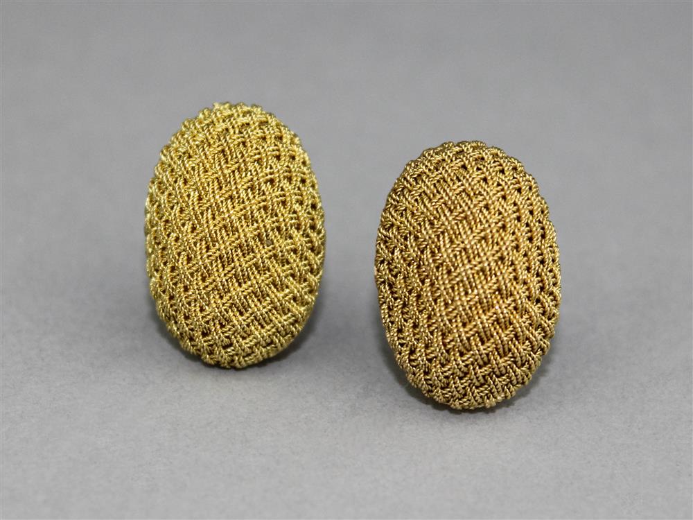 Appraisal: PAIR OF K YELLOW GOLD EARRINGS the earrings are marked