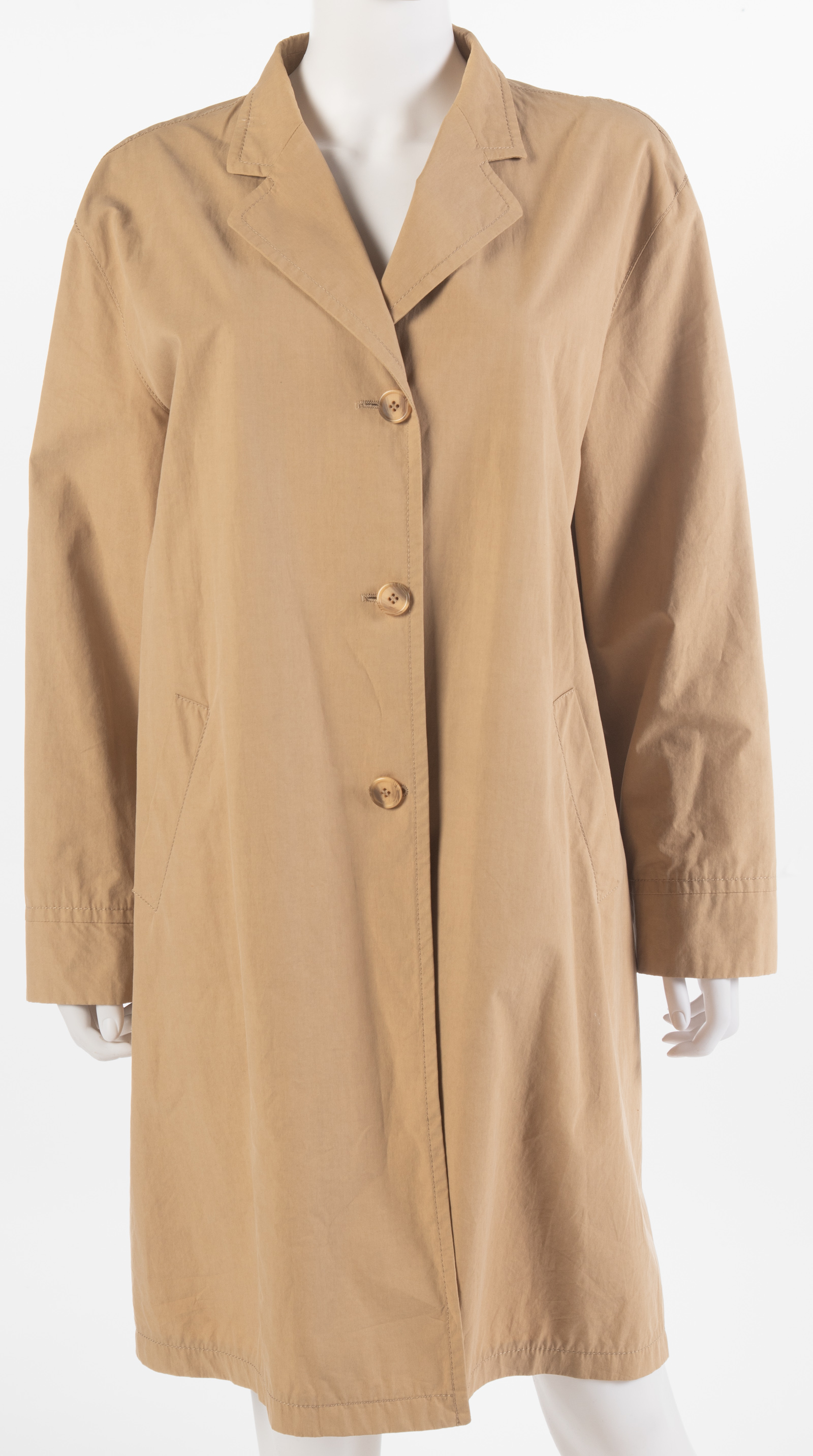 Appraisal: GIORGIO ARMANI COAT Shoulders are in chest is in and