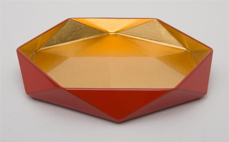 Appraisal: CONTEMPORARY JAPANESE LACQUERED DISH Gilt and parcel-gilt hexagonal interior in