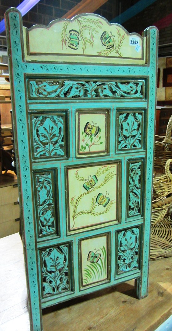 Appraisal: A blue painted hardwood screen