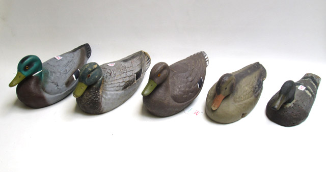 Appraisal: FIVE DUCK DECOYS three are General Fiber Co one Fly-Way